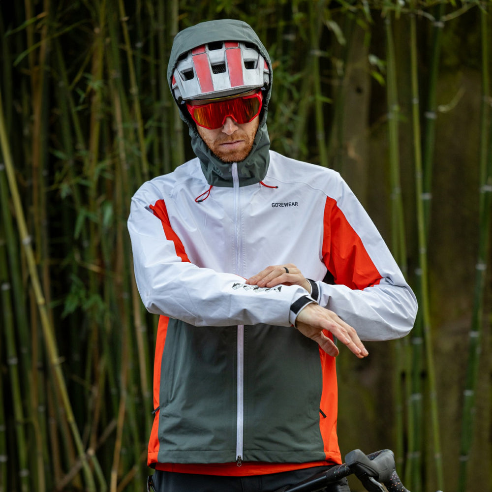 Mens Dustin Klein x Endure GORE-TEX Jacket - White/Urban Grey